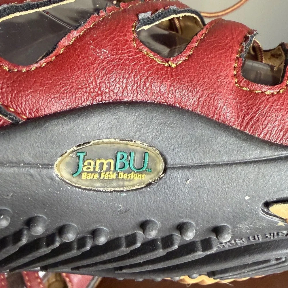Jambu Red Bath-Vegan‎ Barefoot Flats Bungee Cage Outdoor Women's Size 8.5 M